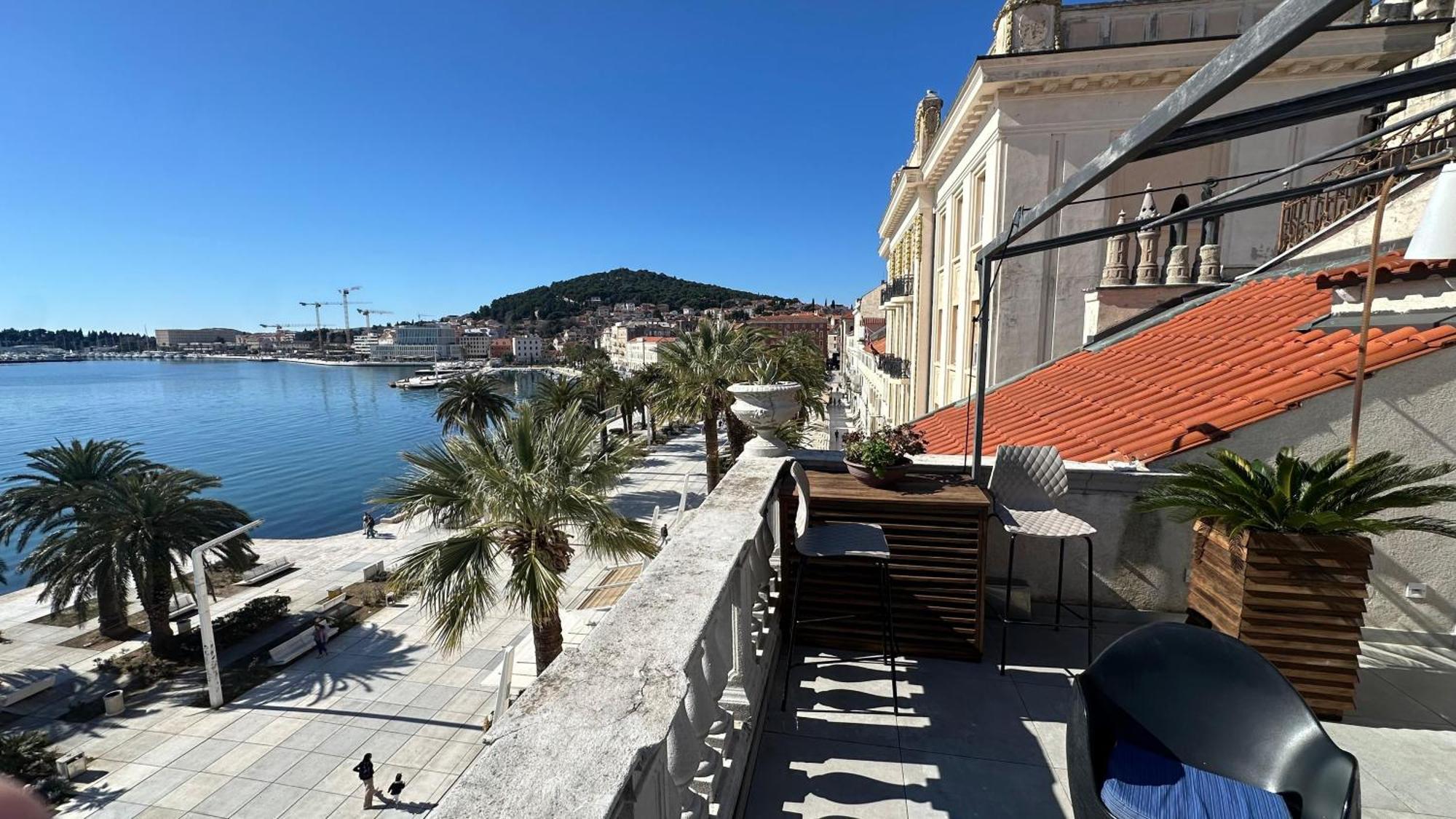 Riva Luxury Suites Split Exteriör bild