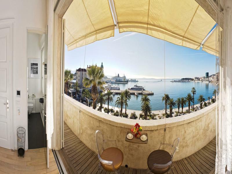 Riva Luxury Suites Split Exteriör bild