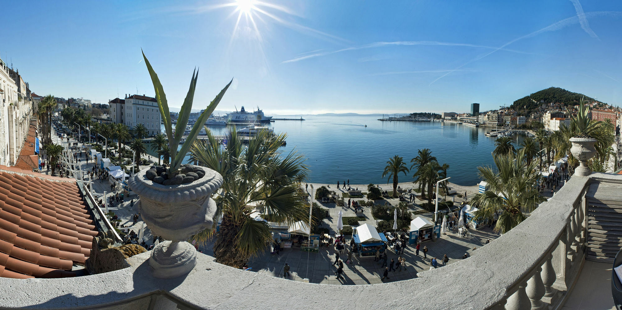 Riva Luxury Suites Split Exteriör bild